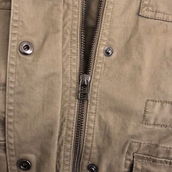 Army green vest - Picture 4 of 7